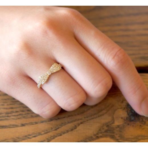 【フェア対象品】K18 ダイヤモンド 天然石 リボンリング 0.5ct 送料無料 18k 18金 [diar0079]の画像
