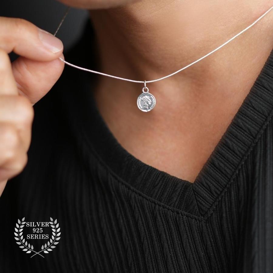 エリザベス 2世 コイン ネックレス シルバー 925 金貨 硬貨 モチーフ シンプル ペンダント オメガチェーン メンズ レディース 1992 純銀  記念 王冠 小さめ ミニ : メンズアクセサリー専門店VERICTO - 通販 - Yahoo!ショッピング