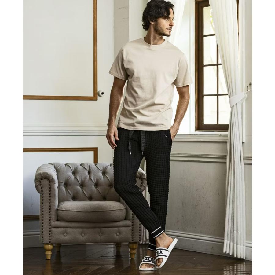 1PIU1UGUALE3 RELAX 20%OFF スクエアパターンニットロングパンツ
