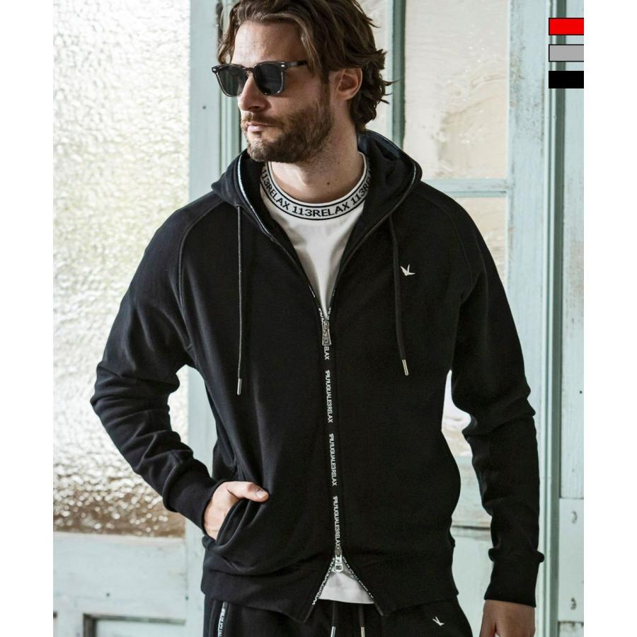 1PIU1UGUALE3 RELAX 30%OFF ジップロゴスウェットパーカー ブラック