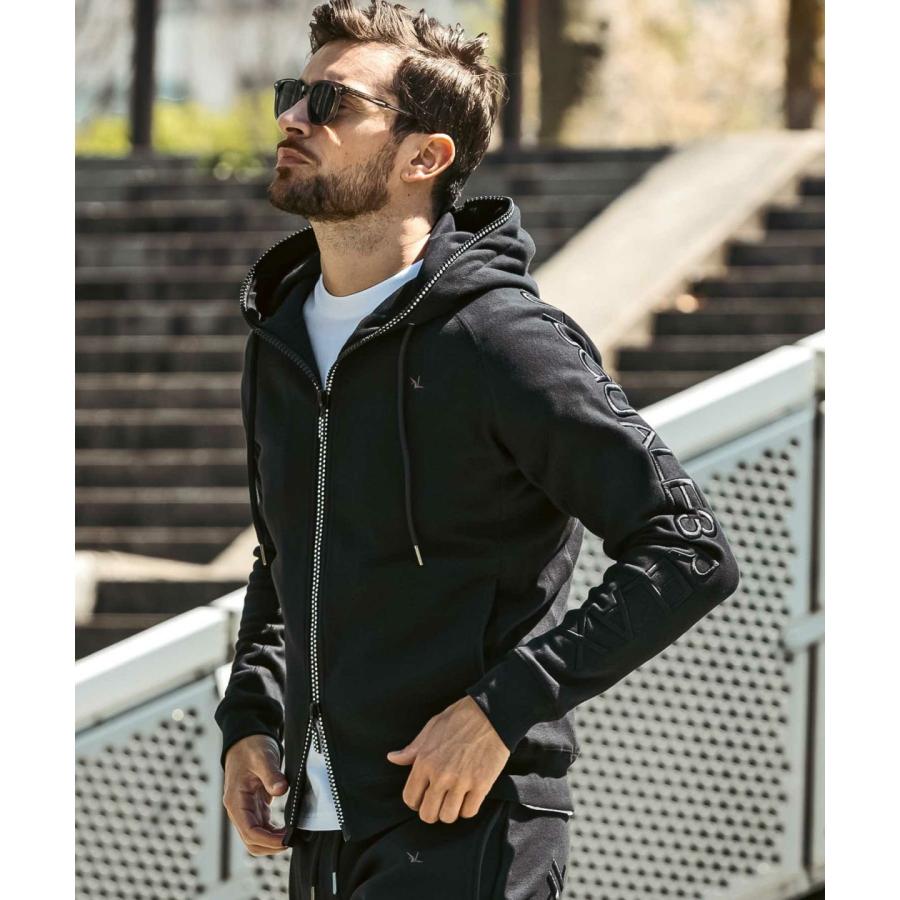 1PIU1UGUALE3 RELAX ラインストーン刺繍ロゴスウェットパーカー