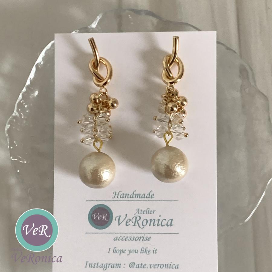 つぶつぶとコットンパールのピアス 18K ハンドメイド 揺れる ゴールド 