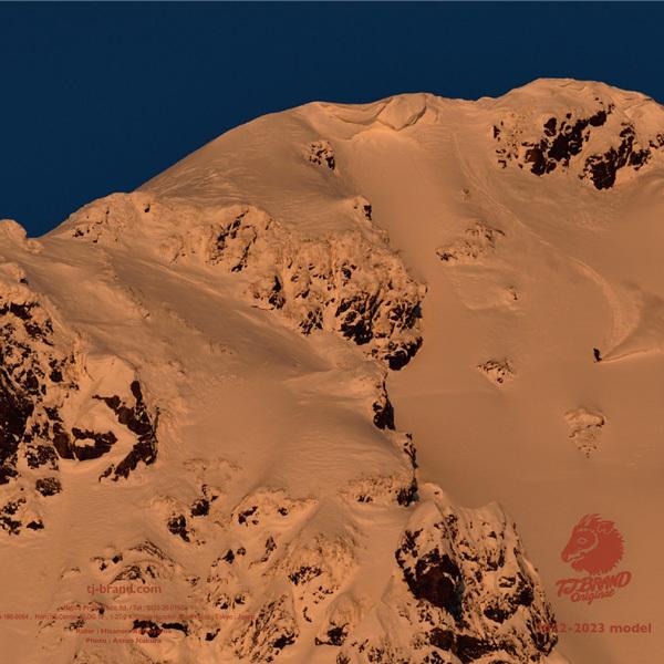 匿名配送 スノーボード 板 22-23 T.J BRAND ティージェイブランド GOLDEN BAT BREDREN ゴールデンバットバーデン 22-23-BO-TJ 【MYK1923620576】(69990円)