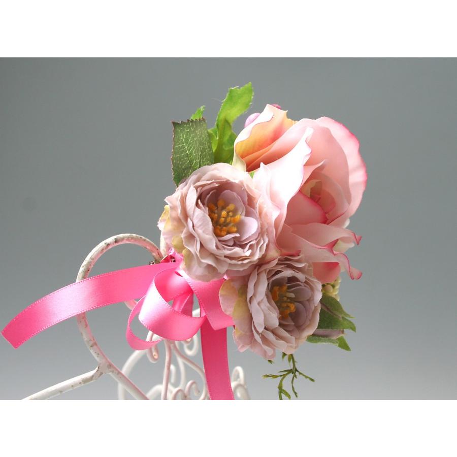 ピンクのバラのコサージュ |  | 04