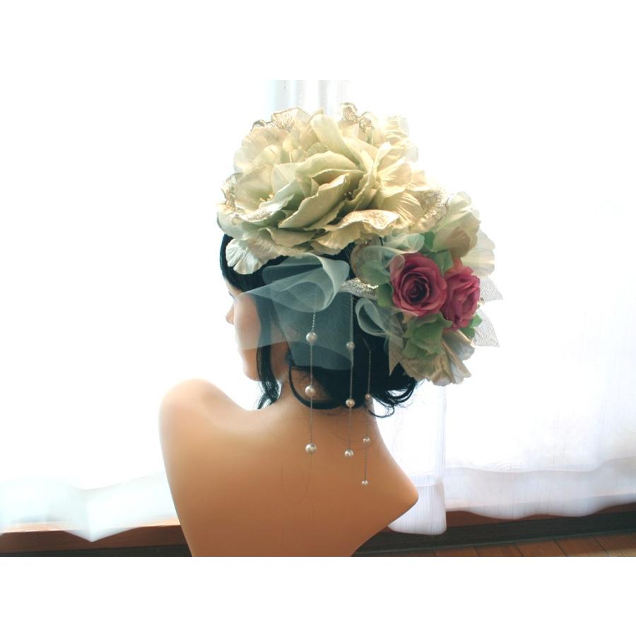 シルバー系でキラキラしたモダンな髪飾り（コームとUピンパーツ）：HA046 | 