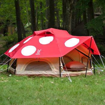 DOD テント キノコ型テント 寝室用テント ソロテント 1人用 ワンタッチ構造 組み立て 片付け 簡単 コンパクト収納 アウトドア キャンプ ミニキノコテント T2-930-RD レッド メーカー直送 DOD（ディオーオーディー） テント キノコ型テント 寝室用テント
