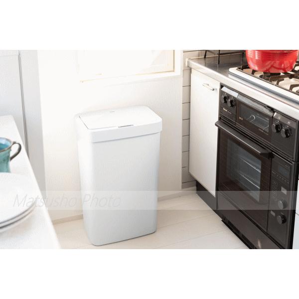 EKO ゴミ箱 ダストボックス センサー式 電池式 自動開閉 センサービン 50リットル 角型 プラスチック製 縦型 ハナセンサービン50L EK6226P-50L-WH ホワイト_4