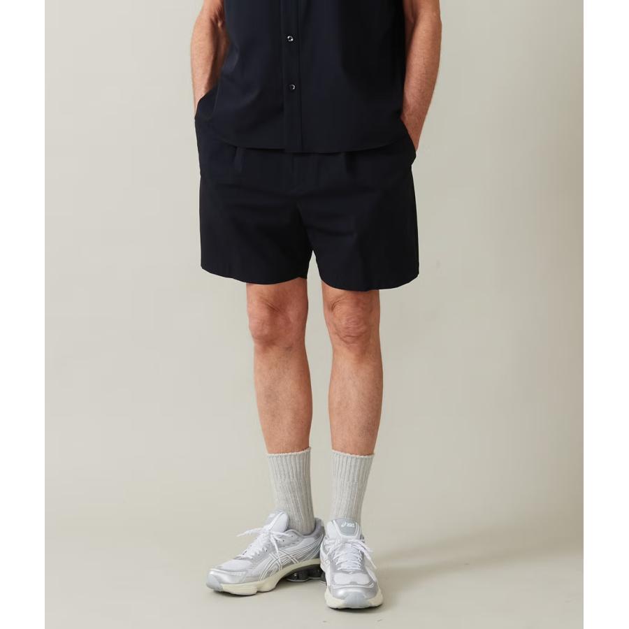 【junhashimoto｜ジュンハシモト】ワンタックショーツ 1_TUCK SHORTS アイボリー 鶯 ネイビー ナイロン ウール 伸縮性 短パン セットアップ【1072620008】 |  | 01