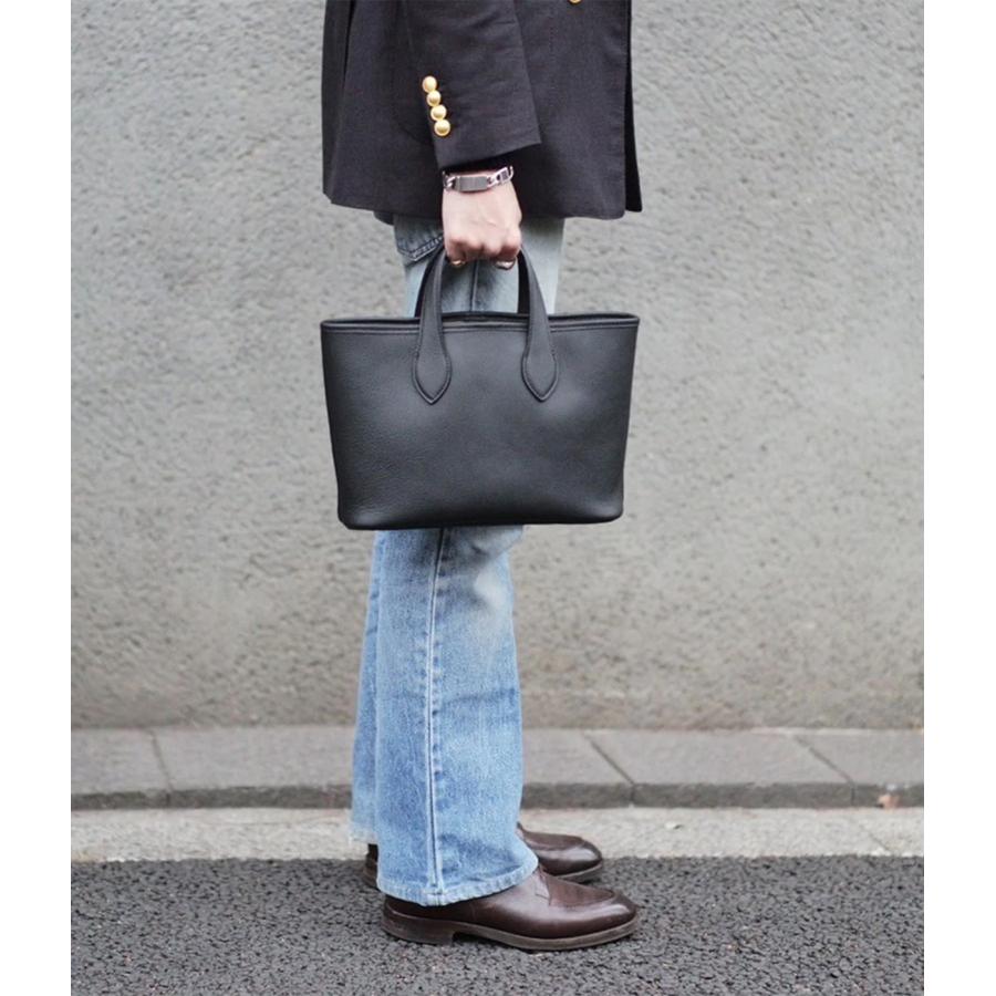 【THE SOLE｜ザソール】コンパッタ COMPATTA ミニトート トリヨン・モーリス ブラック 牛革 上品 30代 40代 メンズ バッグ 鞄 高級感【Comodo-TM-BLACK】_1