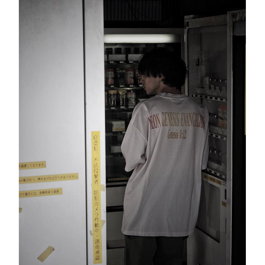 【EVANGELION:95｜エヴァンゲリオンキュウジュウゴ】0067 T-Shirt ホワイト コットン Genesis 0:12 ジャケットデザイン プリントT ユニセックス【EVA0067A】 |  | 06