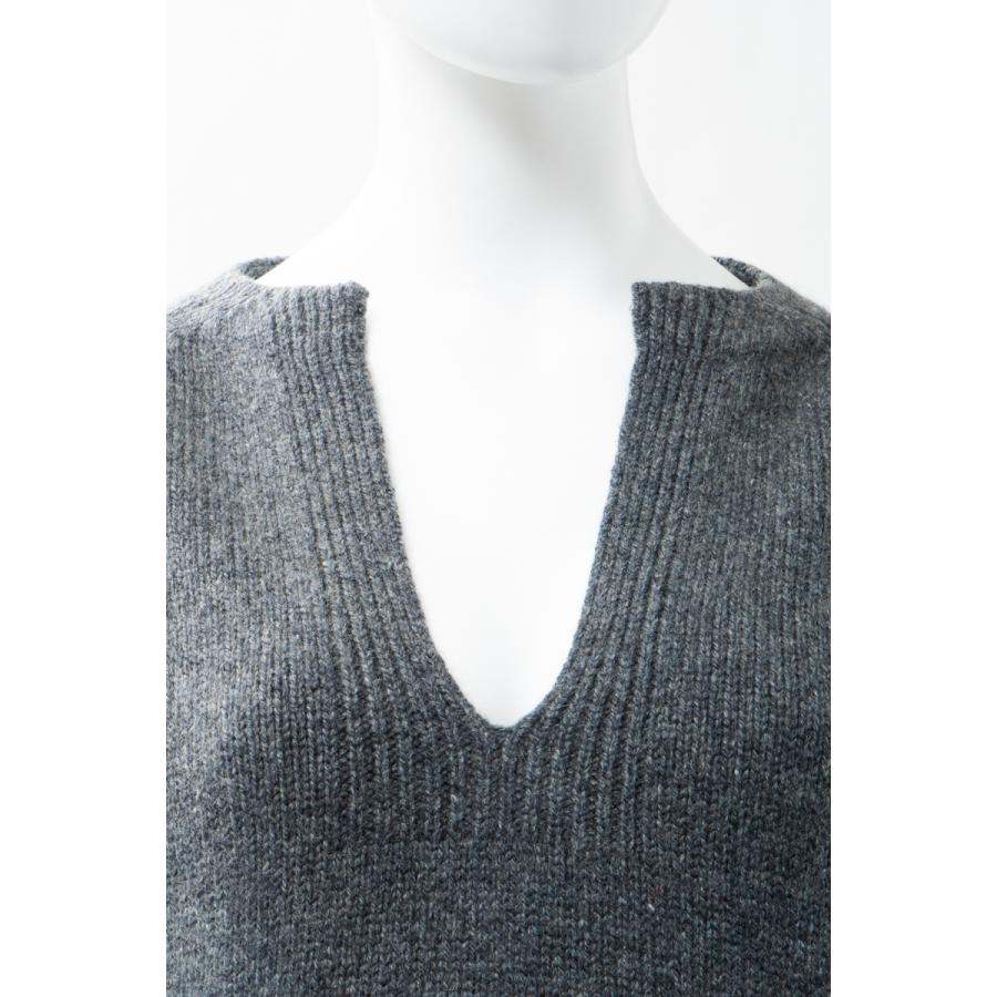 【ラスト1点】 セリーヌ セーター ニット Vネック 2A79J384D.09GM レディース 2A79J384D グレー CELINE 2021年春夏新作 【2086038841】(75900円)