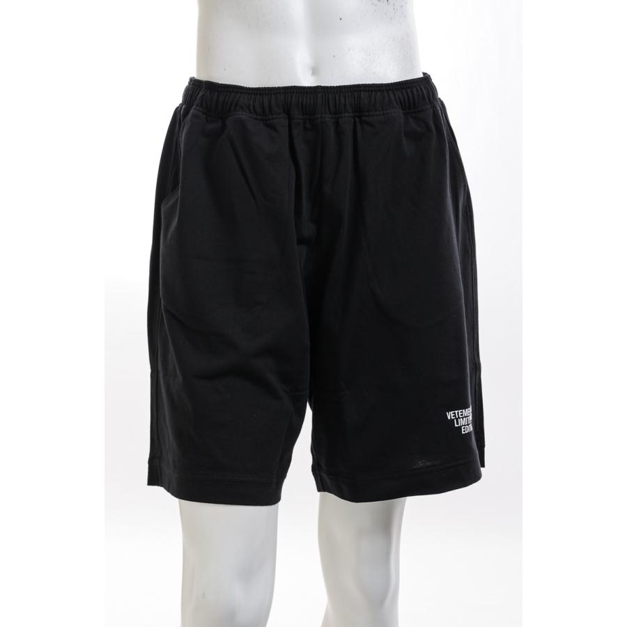 ヴェトモン Vetements ヴェトモン ショートパンツ メンズファッション ボトムス パンツ ハーフパンツ スウェットパンツ 1611 メンズ Ue52tr130b ブラック Vetements 22年春夏新作 Viaspiga 売れ筋希少 の