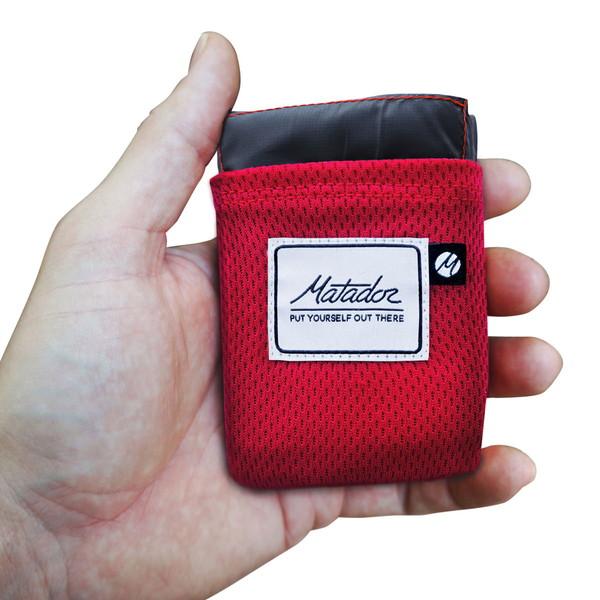 マタドール Matador ポケットブランケット 2.0 レッド/グレー | MATADOR | 02