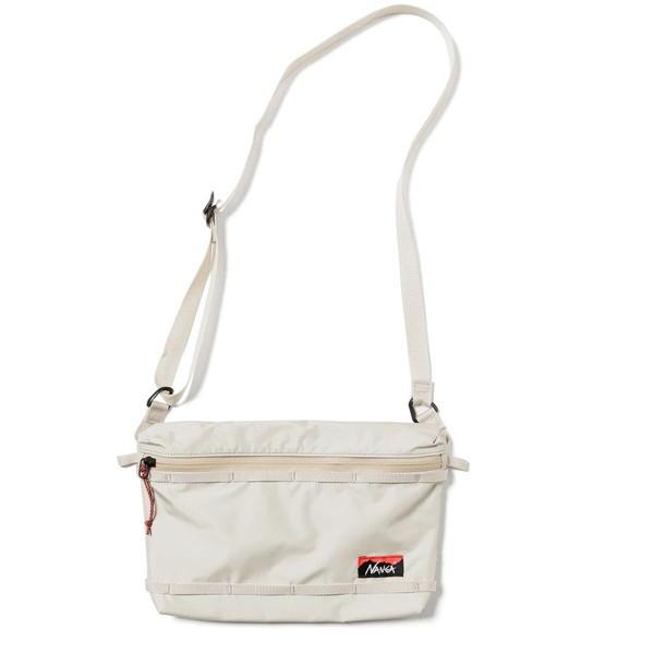 ナンガ NANGA AURORA SACOCHE IVORY N1SAIVN4