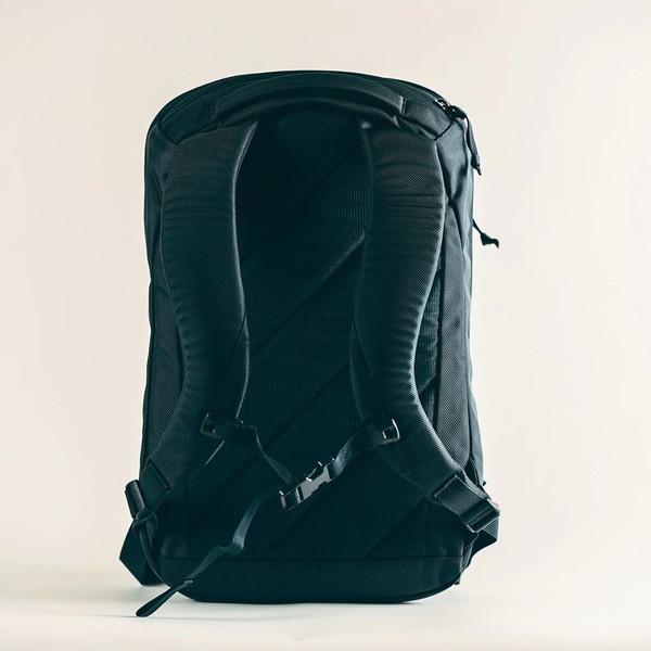 EVERGOODS エバーグッズ PLC20 - Panel Loader Classic 20L Navy
