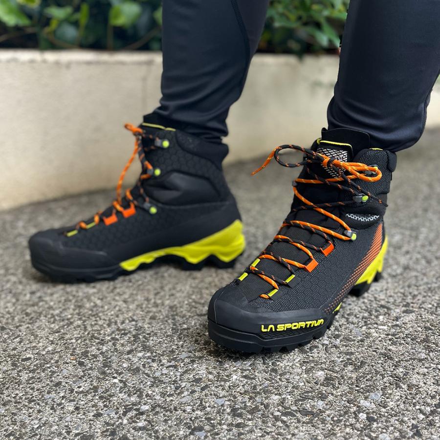 LA SPORTIVA ラ・スポルティバ Aequilibrium ST GTX Carbon LA SPORTIVA ラ・スポルティバ Aequilibrium ST GTX Carbon