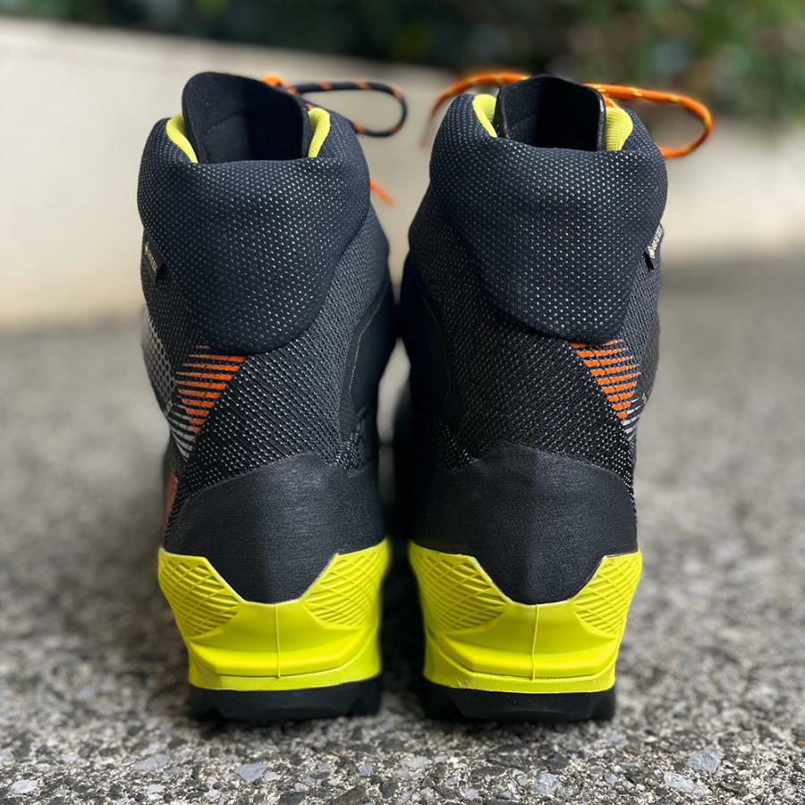 LA SPORTIVA ラ・スポルティバ Aequilibrium ST GTX Carbon