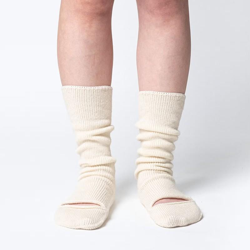 ムラコ MURACO muraco × MARCOMONDE WOOL SLEEP SOCKS WHITE MSL9233010109 |  | 01