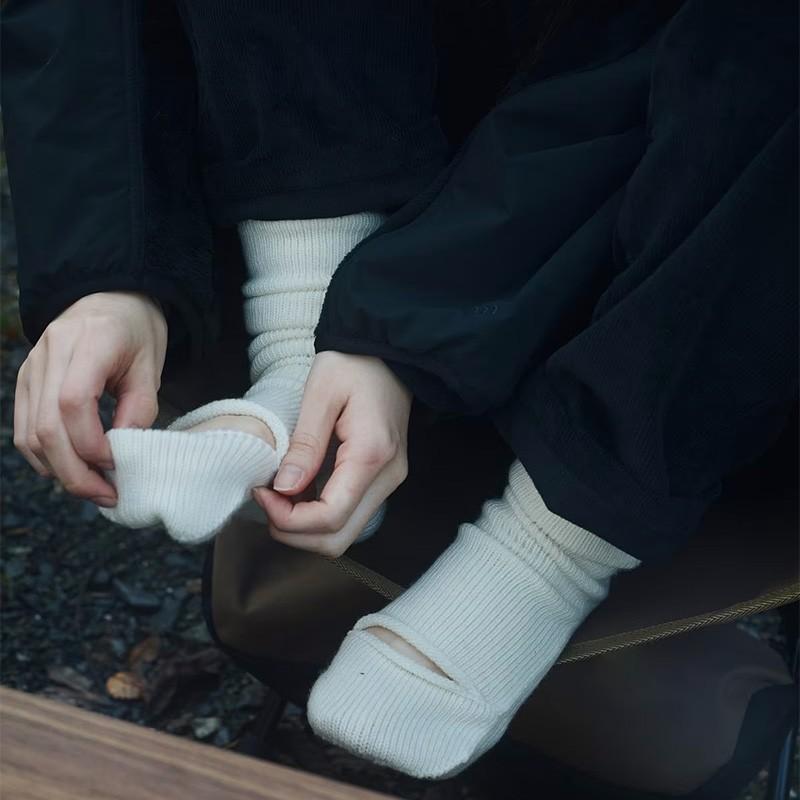 ムラコ MURACO muraco × MARCOMONDE WOOL SLEEP SOCKS WHITE MSL9233010109 |  | 08