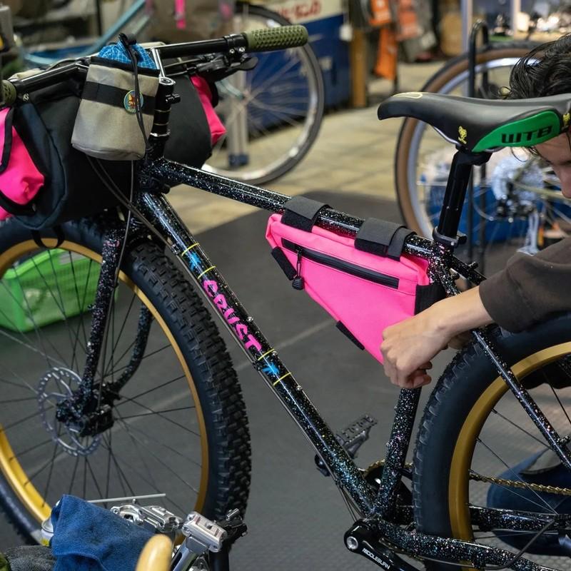 フェアウェザー FAIRWEATHER corner bag cordura/leopard コーナー