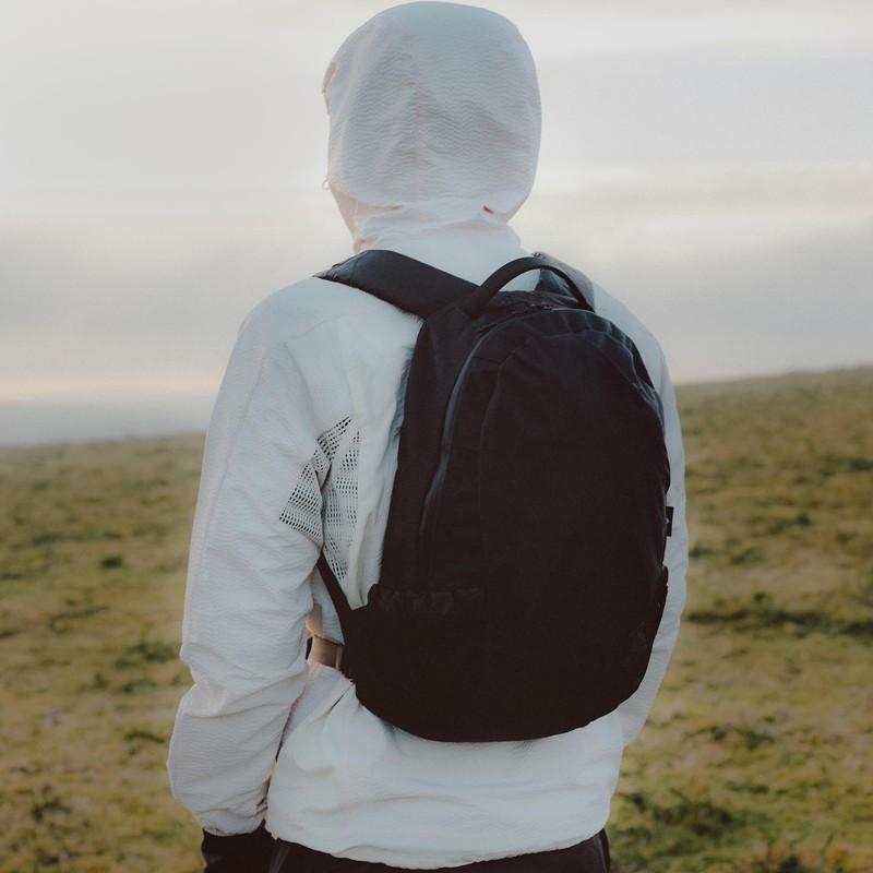 マウンテンローバー MOUNTAIN ROVER daypack mini Black MRCU0006-010 |  | 08