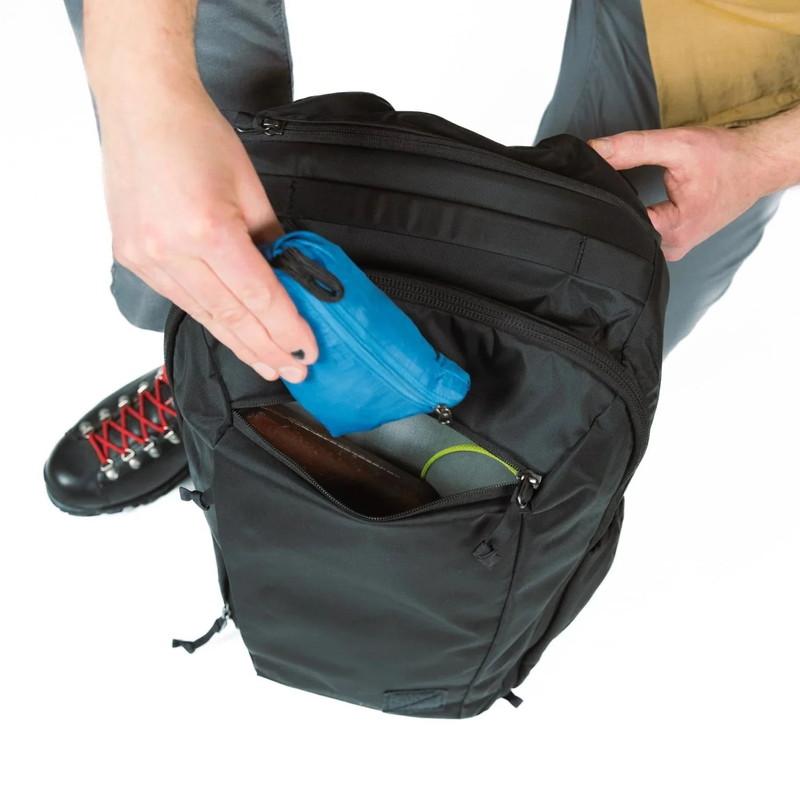 エバーグッズ EVERGOODS CTB26 - Civic Travel Bag 26L Solution Black eg13012c 旅行 旅行用 リュック バックパック メンズ トラベル 海外旅行 A配の画像