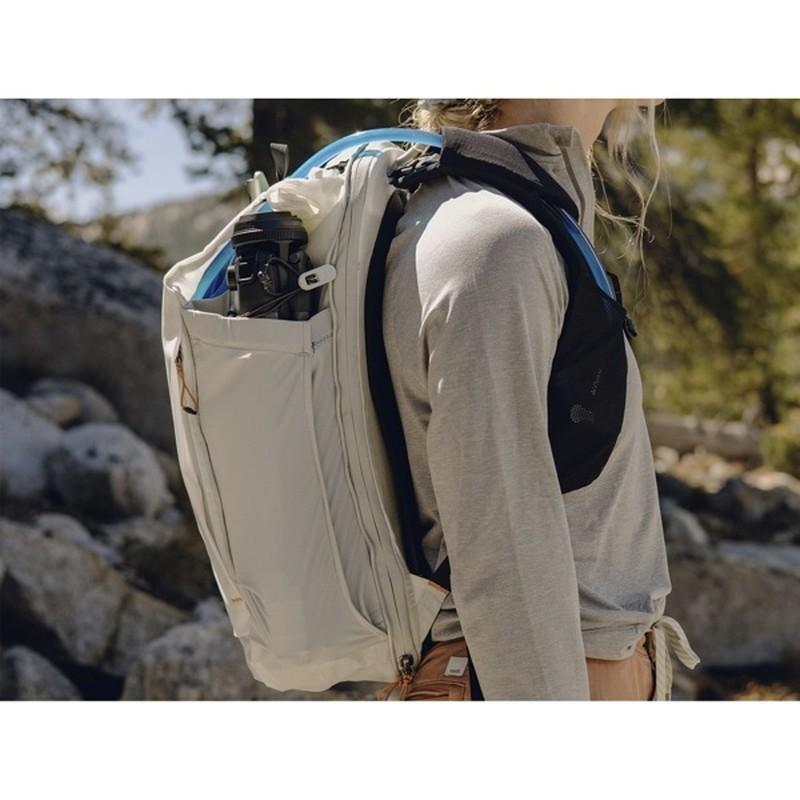 あすつく対応 20%OFFセール ピークデザイン Peak Design アウトドア バックパック 25L クラウド BABP-25-CD-1 SALE |  | 06