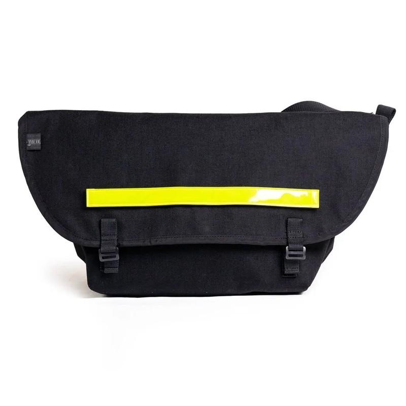 ブルーラグ BLUE LUG the messenger bag half black/reflector : vic2