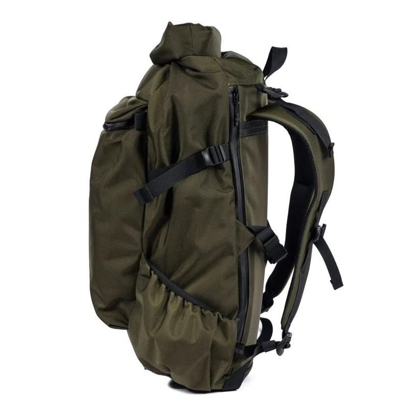 ブルーラグ BLUE LUG chimney 35 ballistic/oliveの画像