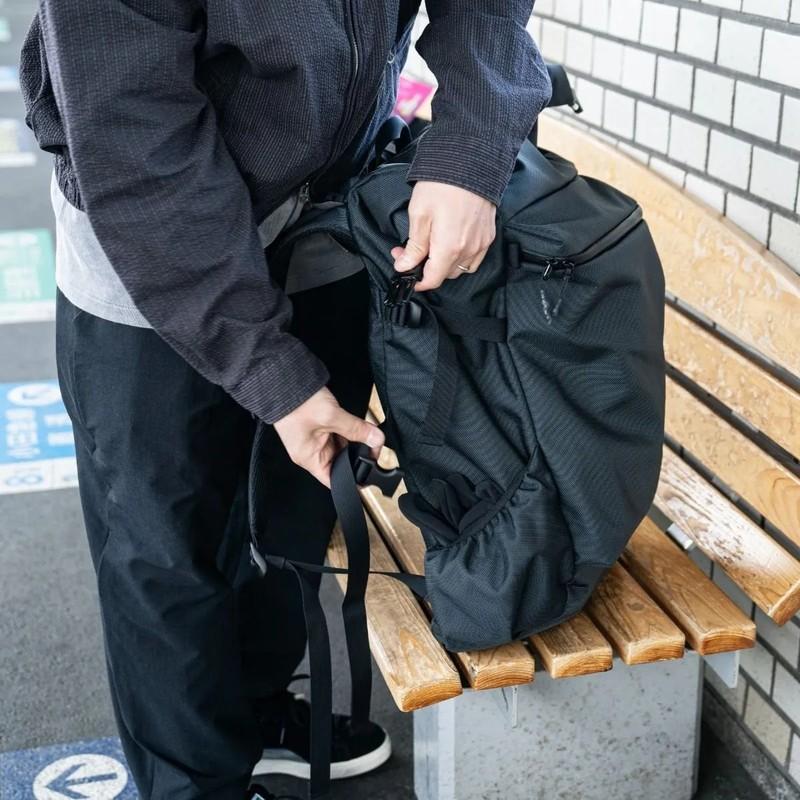 ブルーラグ BLUE LUG chimney 35 ballistic/oliveの画像