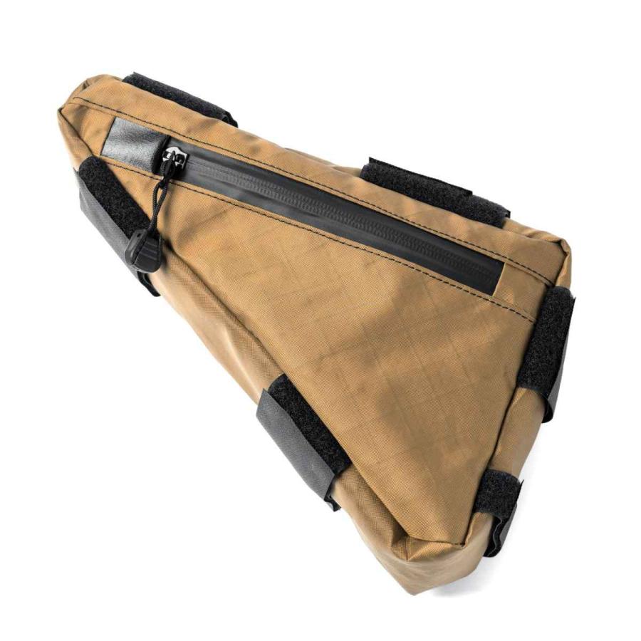 フェアウェザー FAIRWEATHER corner bag ecopak/coyote コーナーバッグ A配 |  | 01