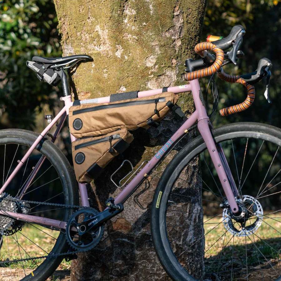 フェアウェザー FAIRWEATHER corner bag ecopak/coyote コーナーバッグ A配 |  | 02