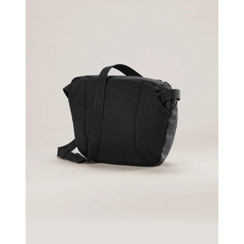あすつく対応 アークテリクス ARC'TERYX Mantis 2 Waist Pack 24K Black X00000897333 マンティス2 ウエストパック |  | 07