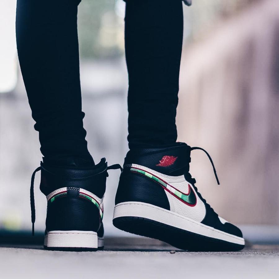 Sports illustrated 1s on feet sale