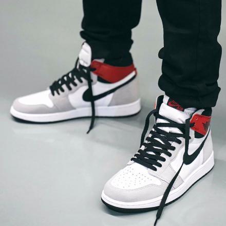 エアジョーダン1 ハイ OG ライト スモークグレー NIKE AIR JORDAN 1