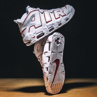 エアモアアップテンポ ホワイトミッドナイト ネイビ Nike Air More Uptempo White Midnight Navy 正規品 送料込 102 Victoria Snkrs 通販 Yahoo ショッピング
