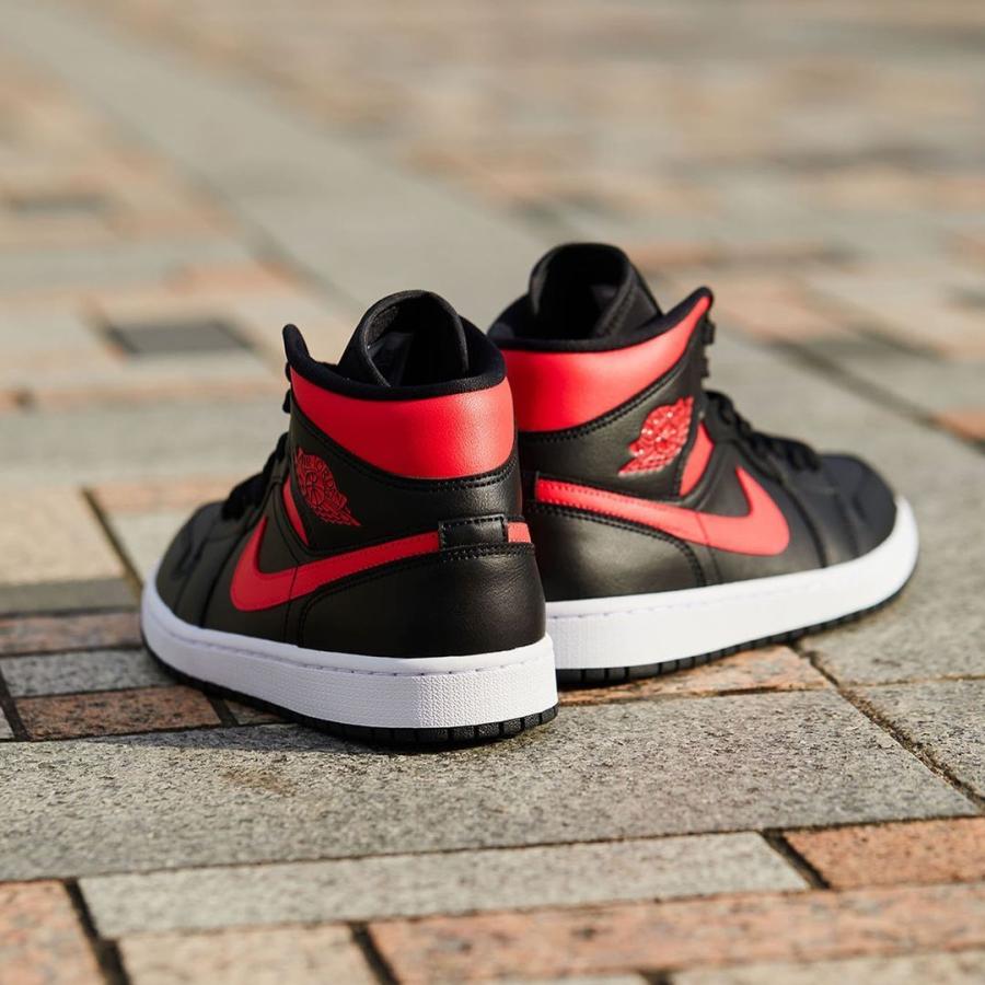 ウィメンズ エアジョーダン1 ミッド ブラック Nike Wmns Air Jordan 1 Mid Black Siren Red 正規品 全国送料無料 Bq6472 004 Victoria 通販 Yahoo ショッピング