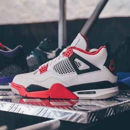 エアジョーダン4 ファイアレッド NIKE AIR JORDAN 4 OG FIRE RED(2020