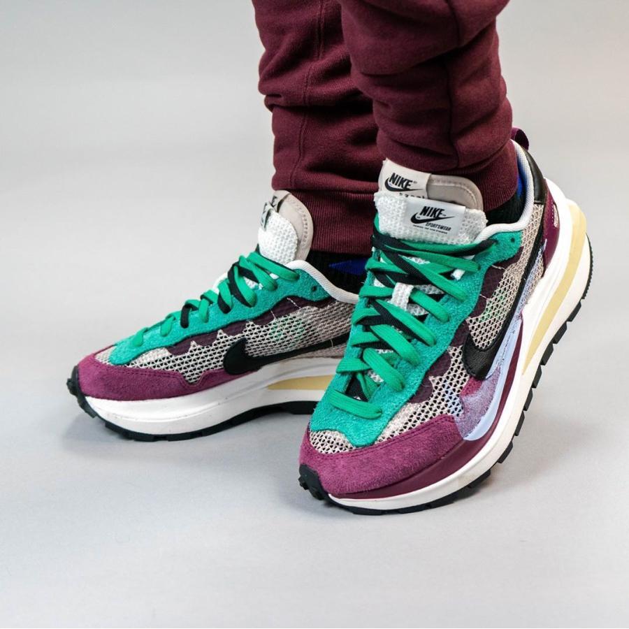 新品即決 サカイ ナイキ ヴェイパー ワッフル ストリング グリーン Sacai Nike Vapor Waffle String Red Green 正規品 全国送料無料 Dd3035 0 Victoria 通販 Yahoo ショッピング 国産 Datasysbd Com