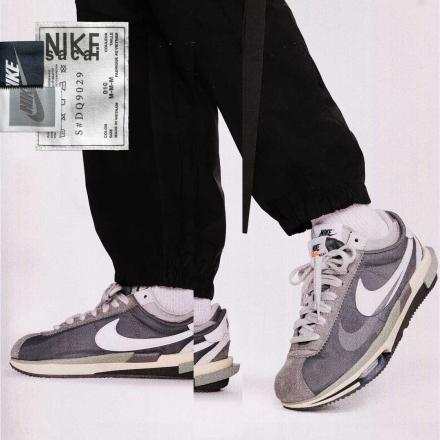 サカイ×ナイキ ズーム コルテッツ アイアングレー sacai×Nike Zoom