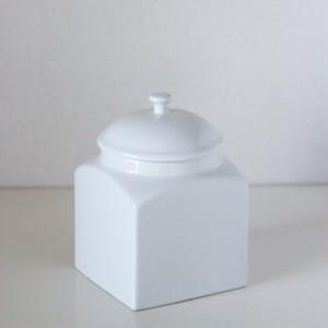 白磁のアンティークキャニスター ポーセラーツ 白磁 キッチン コーヒーキャニスター 北欧風 : VICTORIA