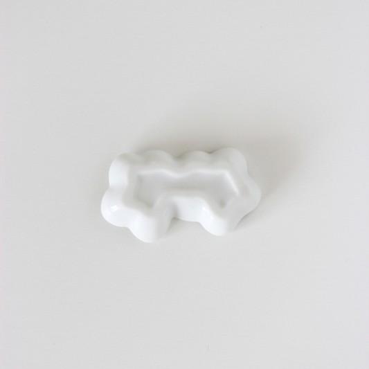 ポーセラーツ 白磁 食器 箸置き (プルメリア2輪) 北欧風 : VICTORIA