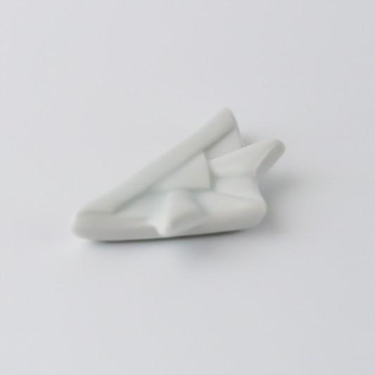 ポーセラーツ 白磁 食器 箸置き(兜) 北欧風 : VICTORIA DESIGN - 通販