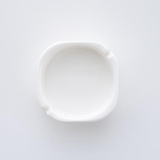 ポーセラーツ 白磁 灰皿 北欧風 スクエアアッシュトレイ : VICTORIA