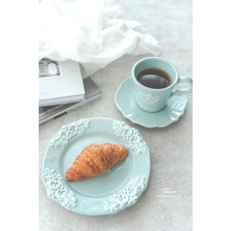 fikaさま専用 ビョンヴィンブラッド イラスト陶器プレート12枚 アンティーク fikaさま専用 ビョンヴィンブラッド イラスト陶器プレート12枚