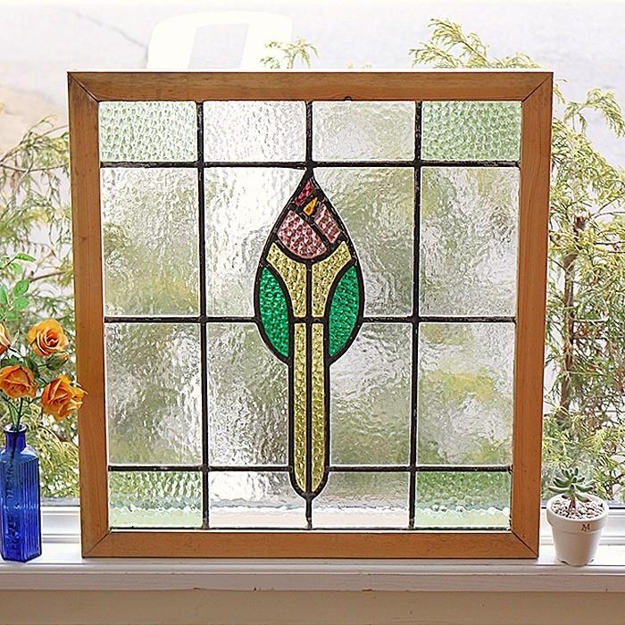 イギリス　アンティーク　ステンドグラス　窓枠　インテリア　蚤の市 イギリスアンティークステンドグラス窓枠インテリア蚤の市