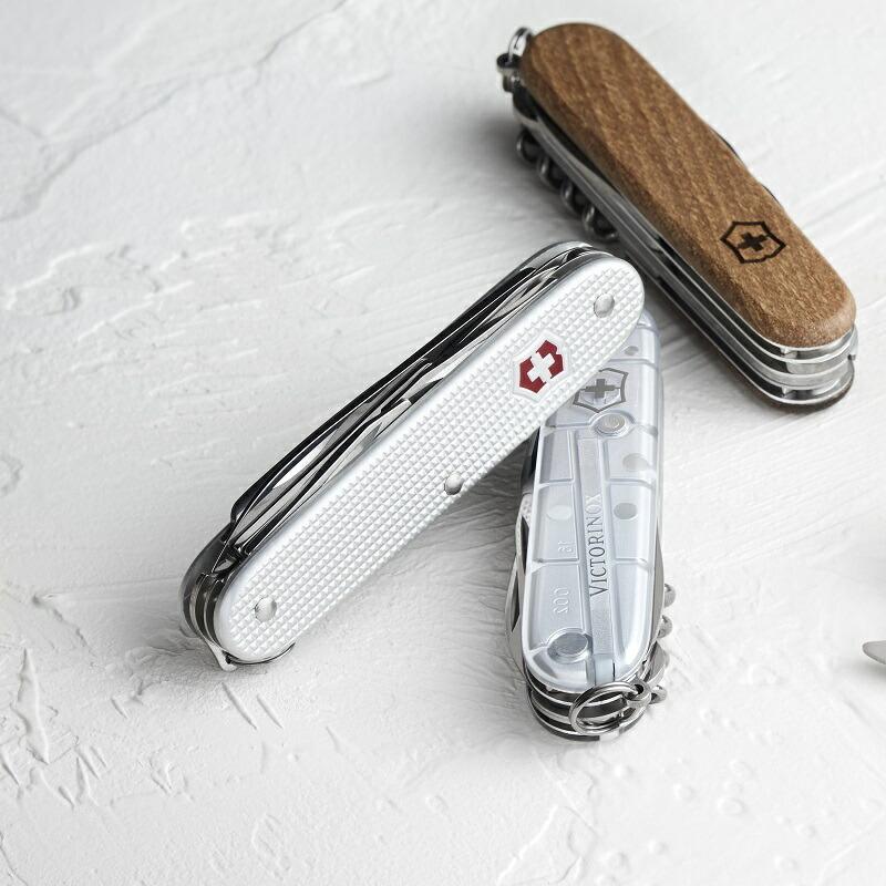 VICTORINOX（ビクトリノックス） 公式 ソルジャーCVAL 保証書付 0.8201