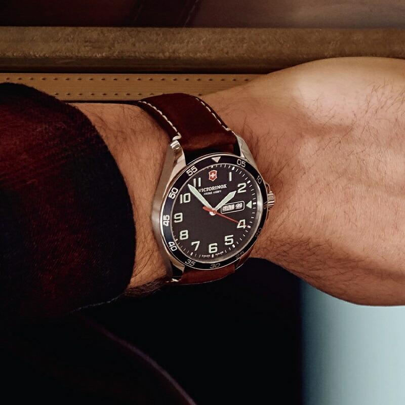 マルチツールプレゼント ビクトリノックス 公式 腕時計 VICTORINOX FIELDFORCE CHRONOGRAPH フィールドフォース クロノグラフ ブルーの画像