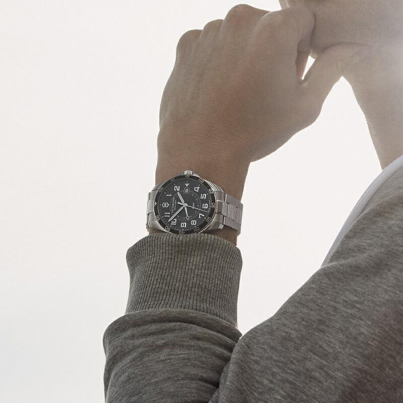 マルチツールプレゼント ビクトリノックス 公式 腕時計 メンズ VICTORINOX フィールドフォース クラシックGMT ブラック 5年保証 正規品の画像