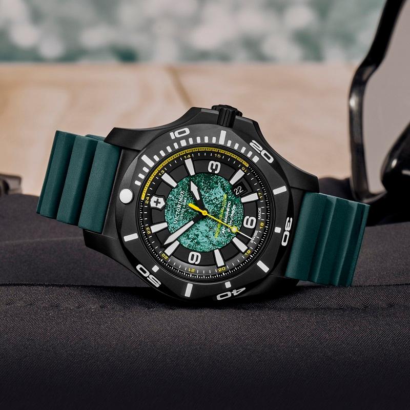 VICTORINOX ビクトリノックス 時計 公式 イノックス I.N.O.X. VICTORINOX ビクトリノックス 時計 公式 イノックス I.N.O.X.